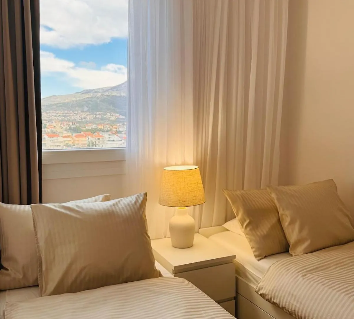 Luxury Apartment L With Jacuzzi Split 0*,  Croatia