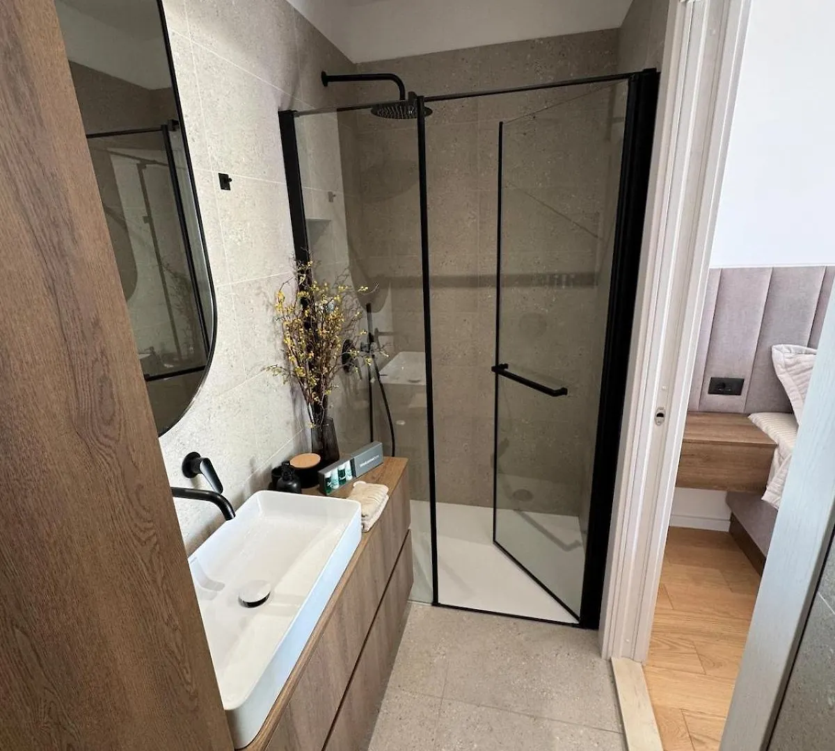 Luxury Apartment L With Jacuzzi Split