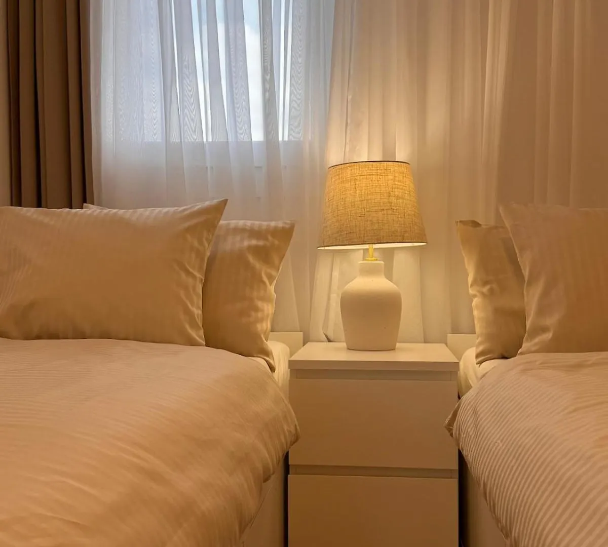 Luxury Apartment L With Jacuzzi Split